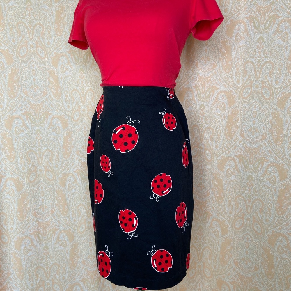 Lady bug print skirt